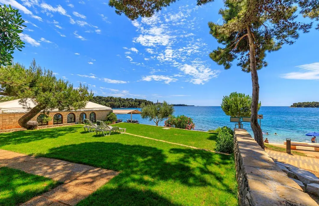 Al Mare Apartments-1