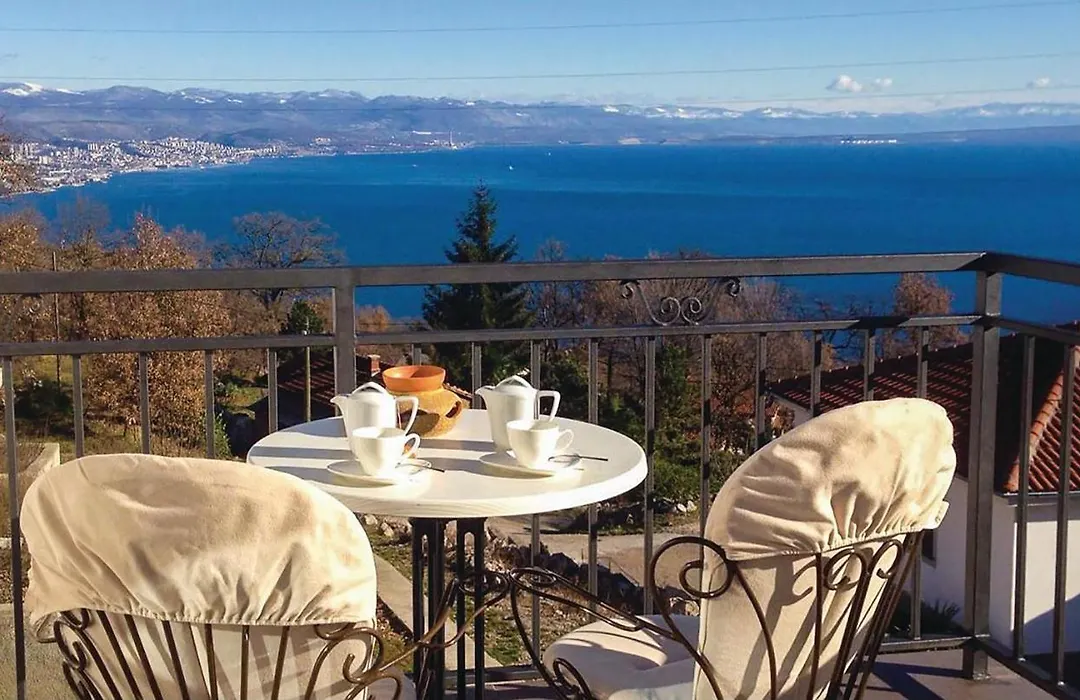 3 Bedroom Cozy Home In Opatija-1