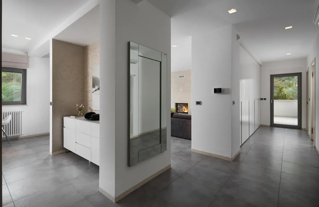 Villa Valsavia-Apartment Monsena With Pool And Spa-1