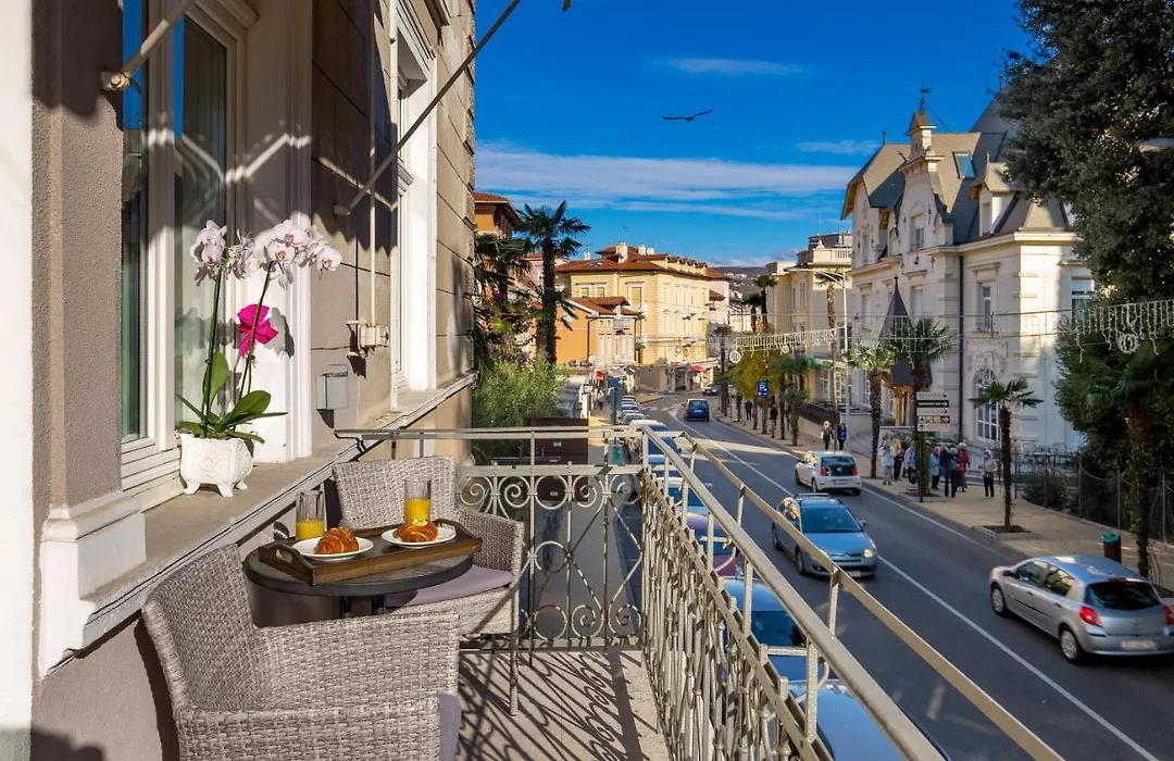 Villa Sokol Apartments Opatija Center-1