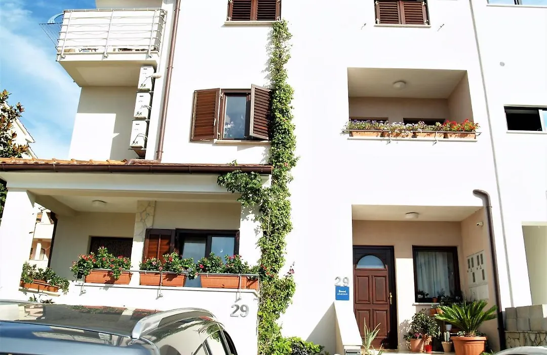 Aniica Apartments-1