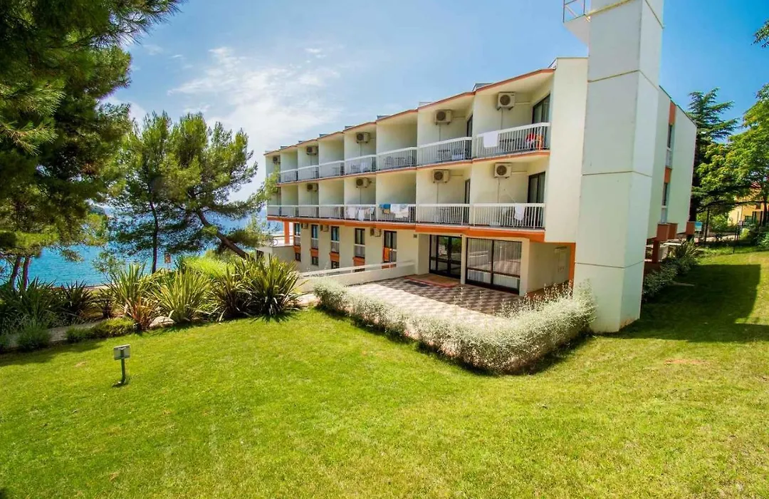 Centinera Deluxe Mobile Homes-1