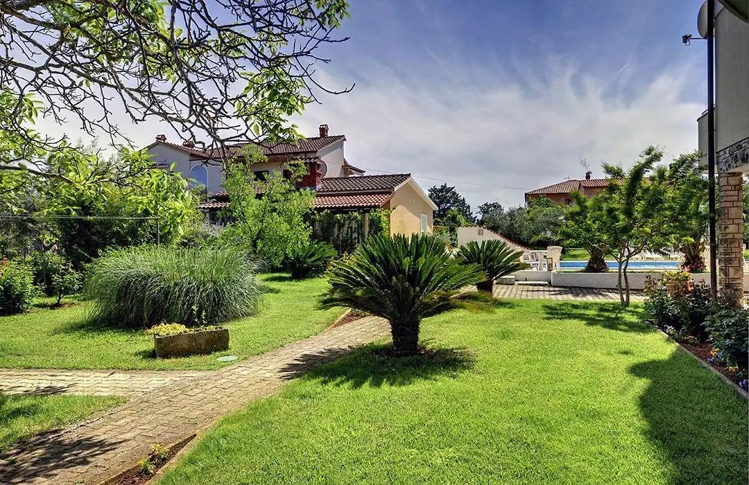 Apartments Villa Delia-1