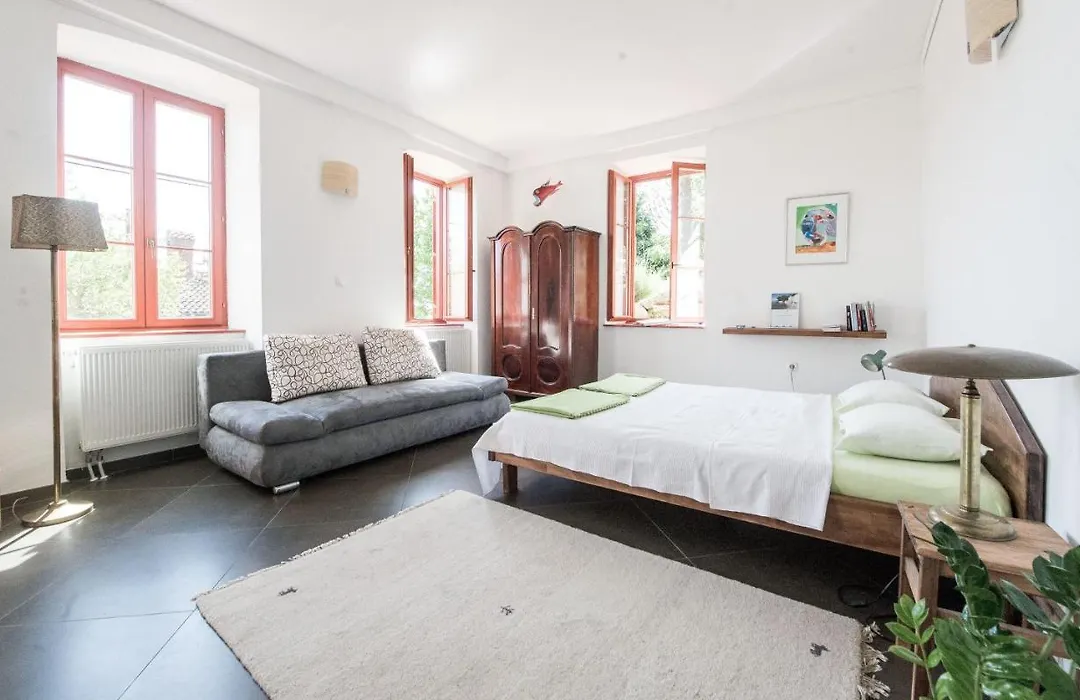 Apartments Easy - Private Garden And Seaview-1