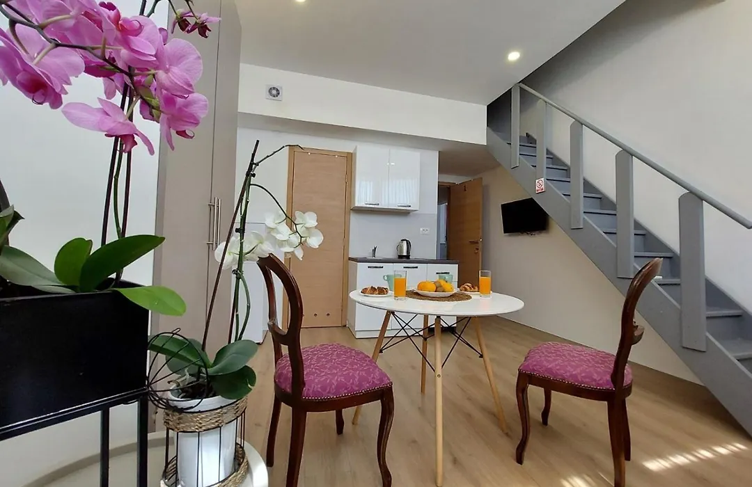 Apartmani Roza-1