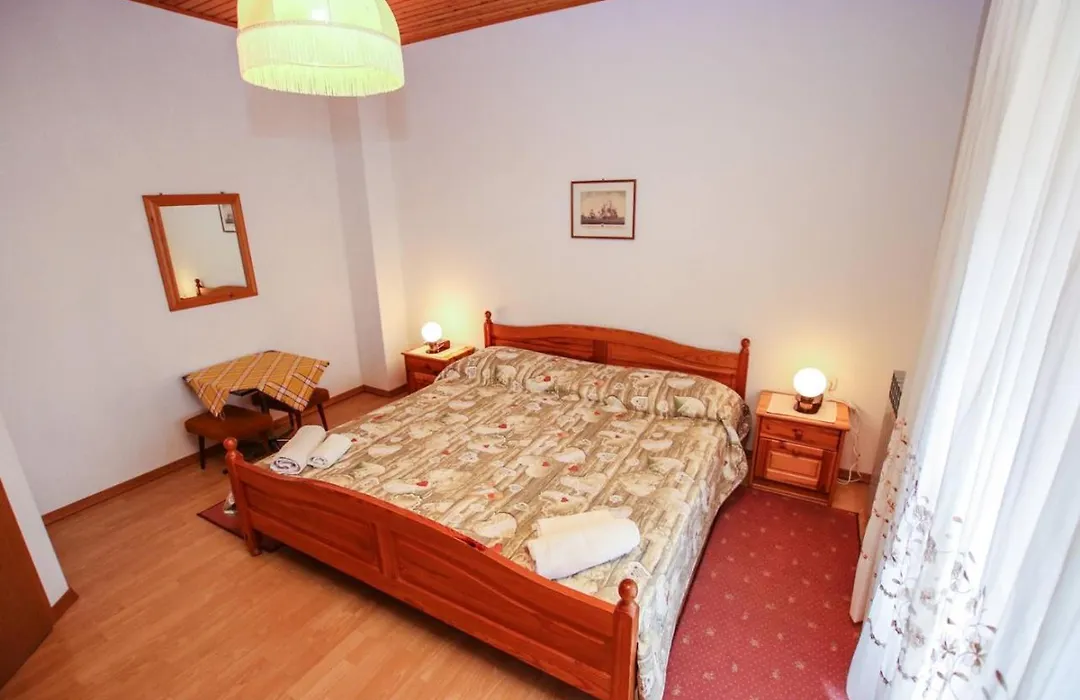 Apartments Mendikovic-1