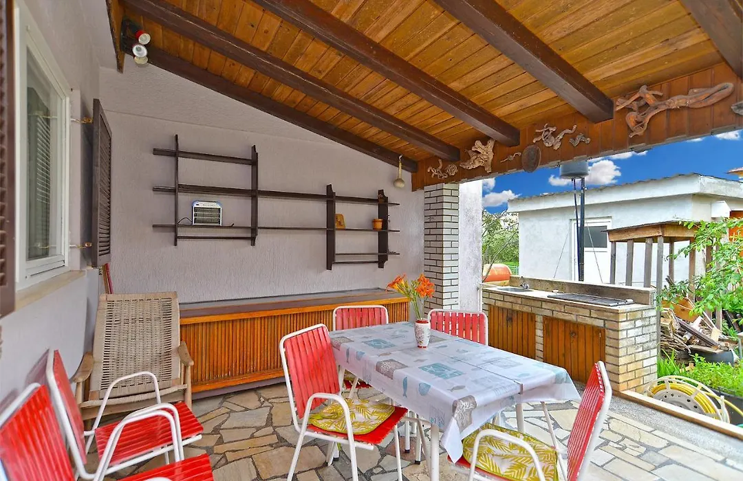 House Fazana 1456-1