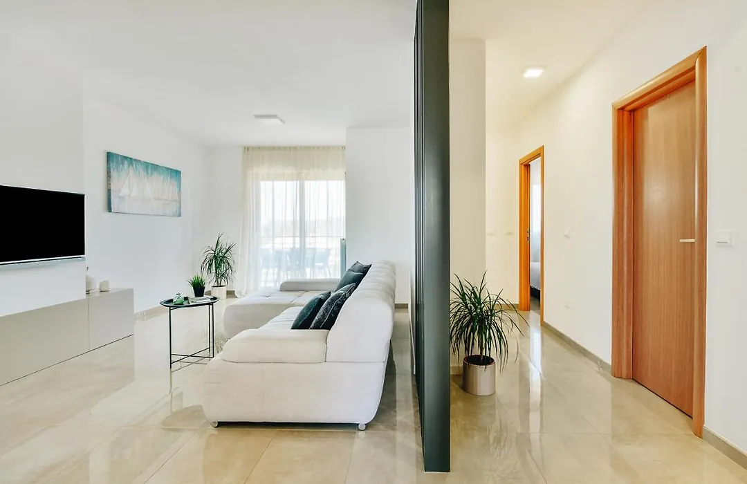 Apart Residence Rudan 2-1