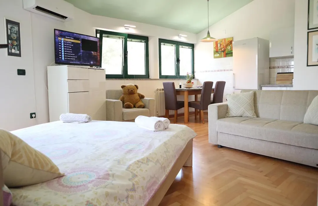 Apartment Emma-1