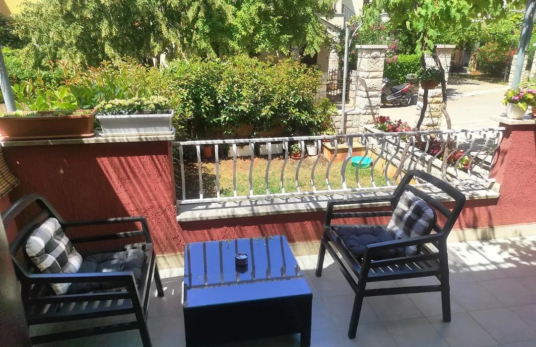 Apartment Jacky Rovinj With Parking And Free Bikes-1