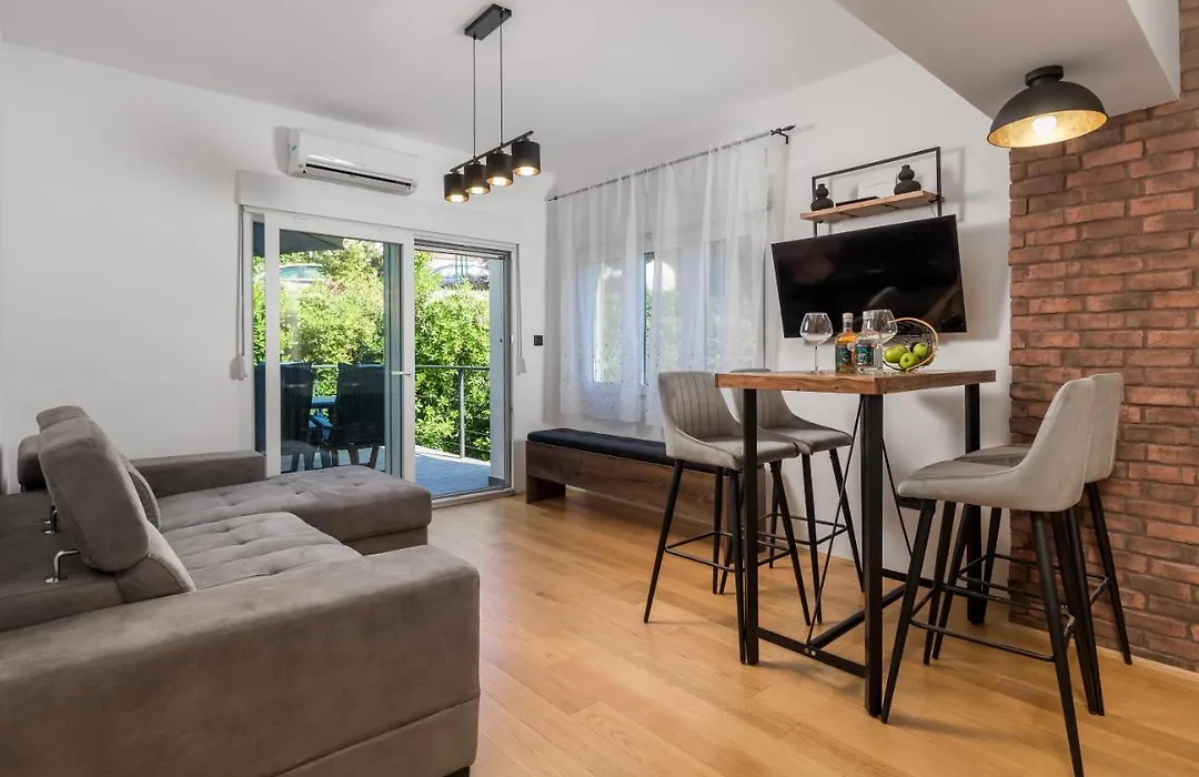 Zid Apartman-1
