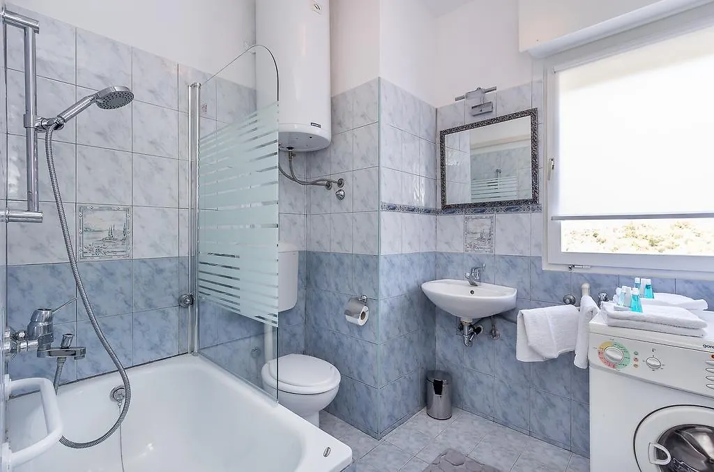 Romance Apartment-1