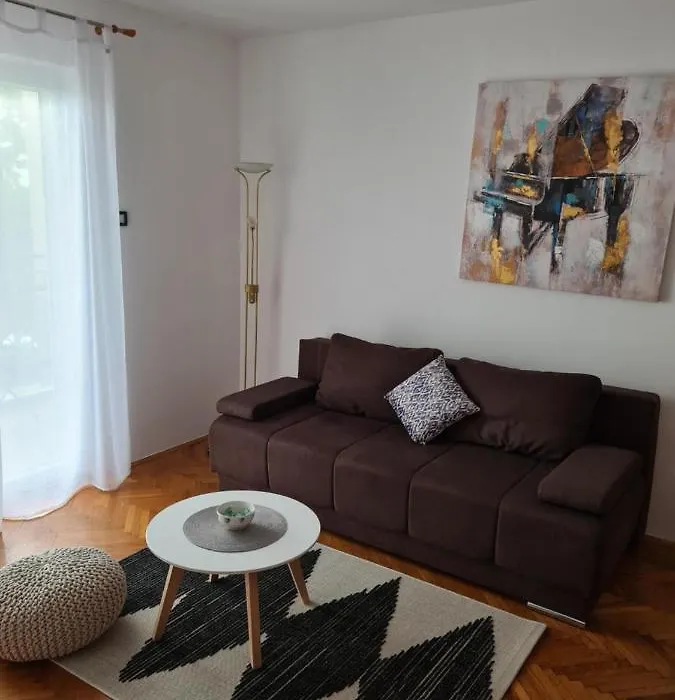 Dolores Apartment-1
