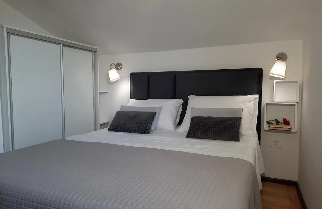 Apartments Hortensia-1