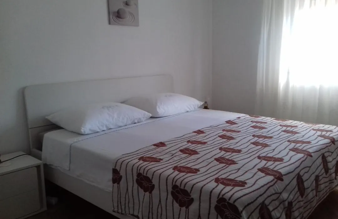 Apartment Dragan-1