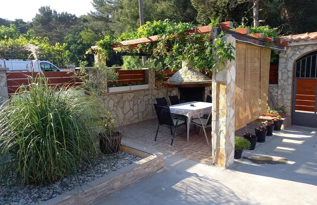 Apartmani Alma-1