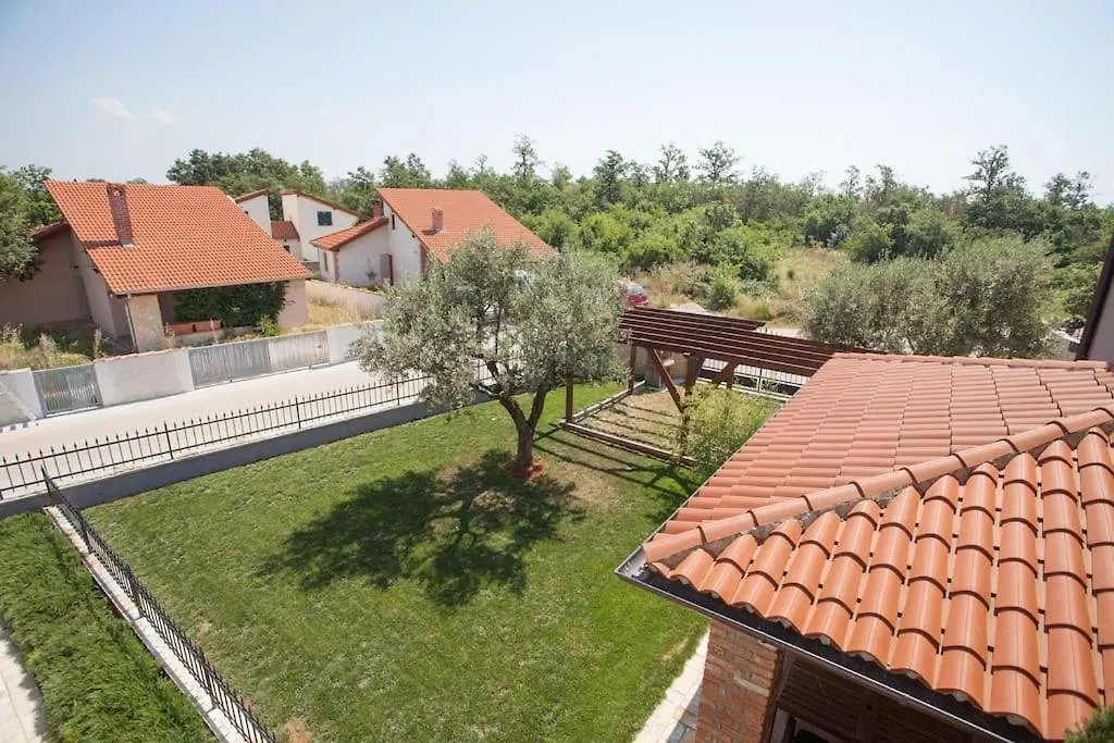 Villa Petra-1