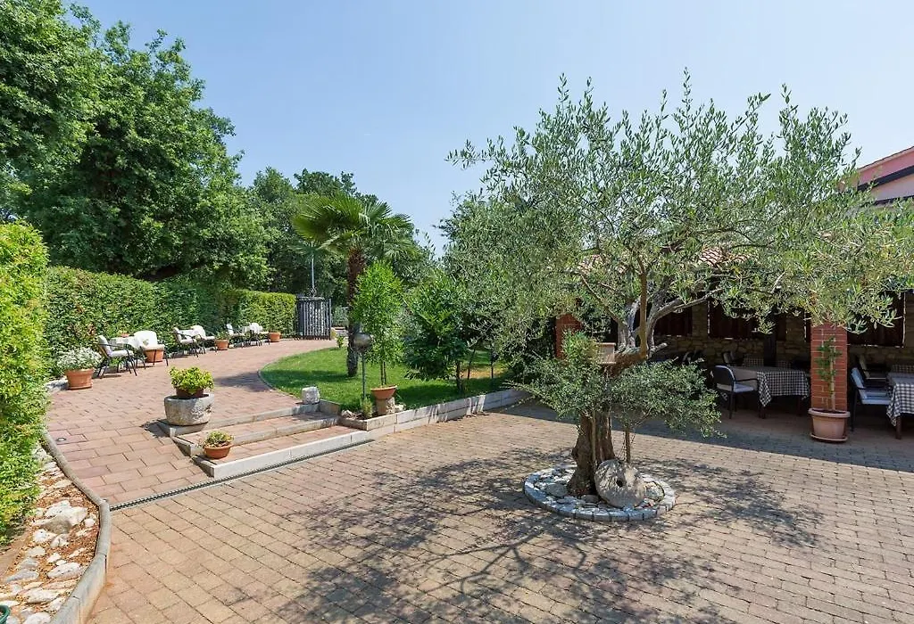 Bed And Breakfast Kolo Adults Only-1