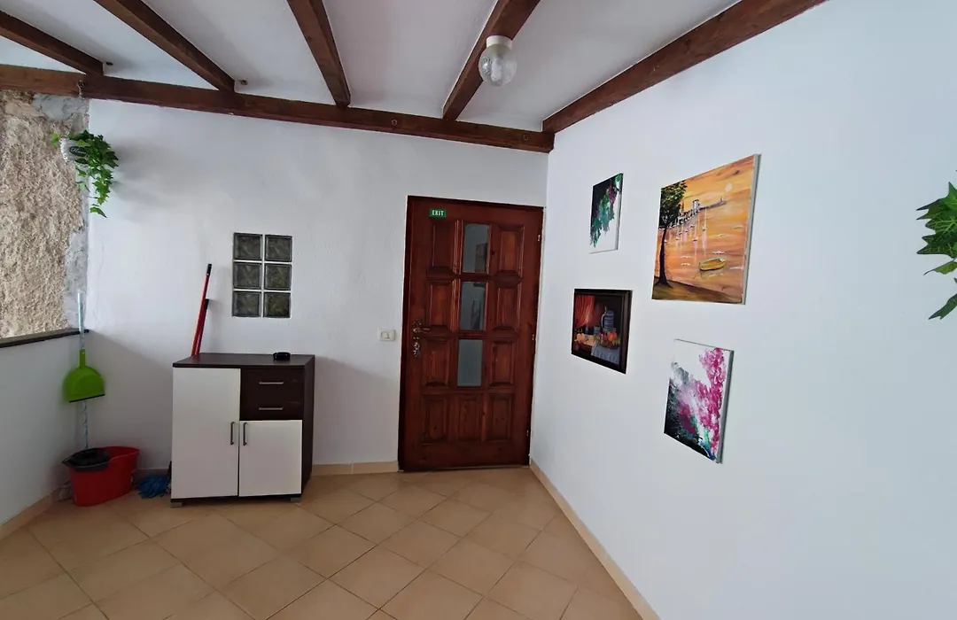 Apartment Nika-1