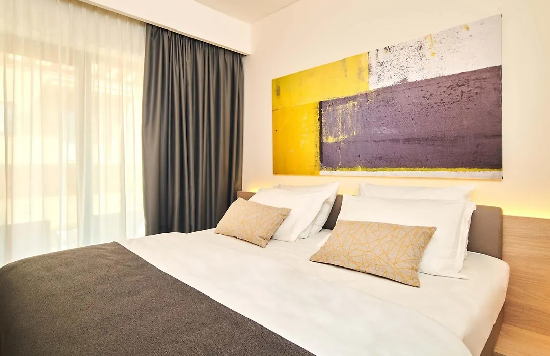 Apartments Park Plava Laguna-1