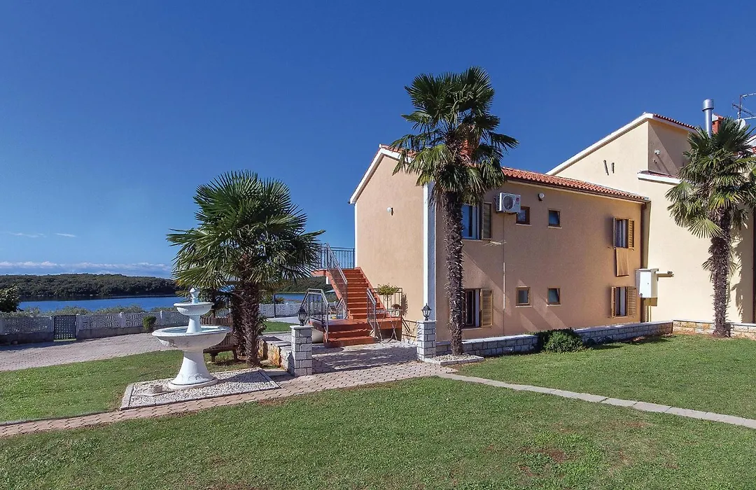Studio Apartment In Vrsar-1