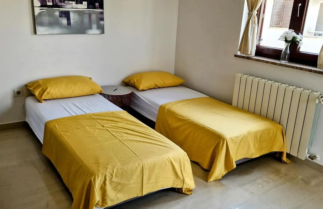 Apartments Villa Alba II-1