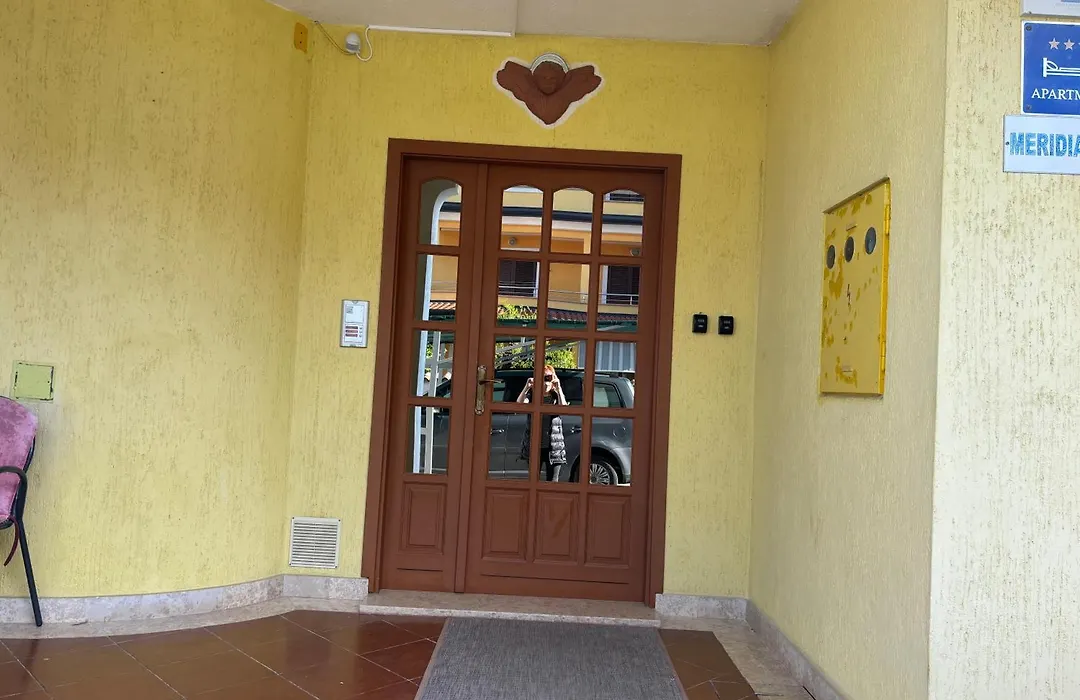 Apartment Meridiana-1
