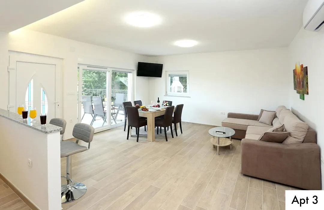Villa Dragi With Pool, Sauna, & Whirlpool-1