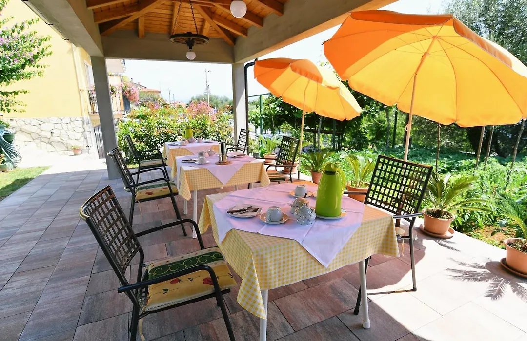 Holiday Home, Apartment And Rooms Milica-1
