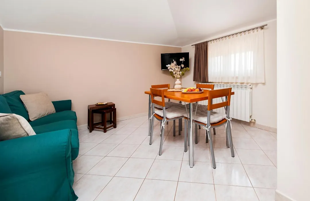 Apartments Martina-1