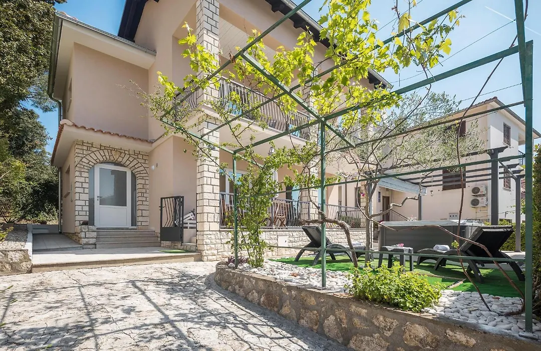 Villa Anelli-1