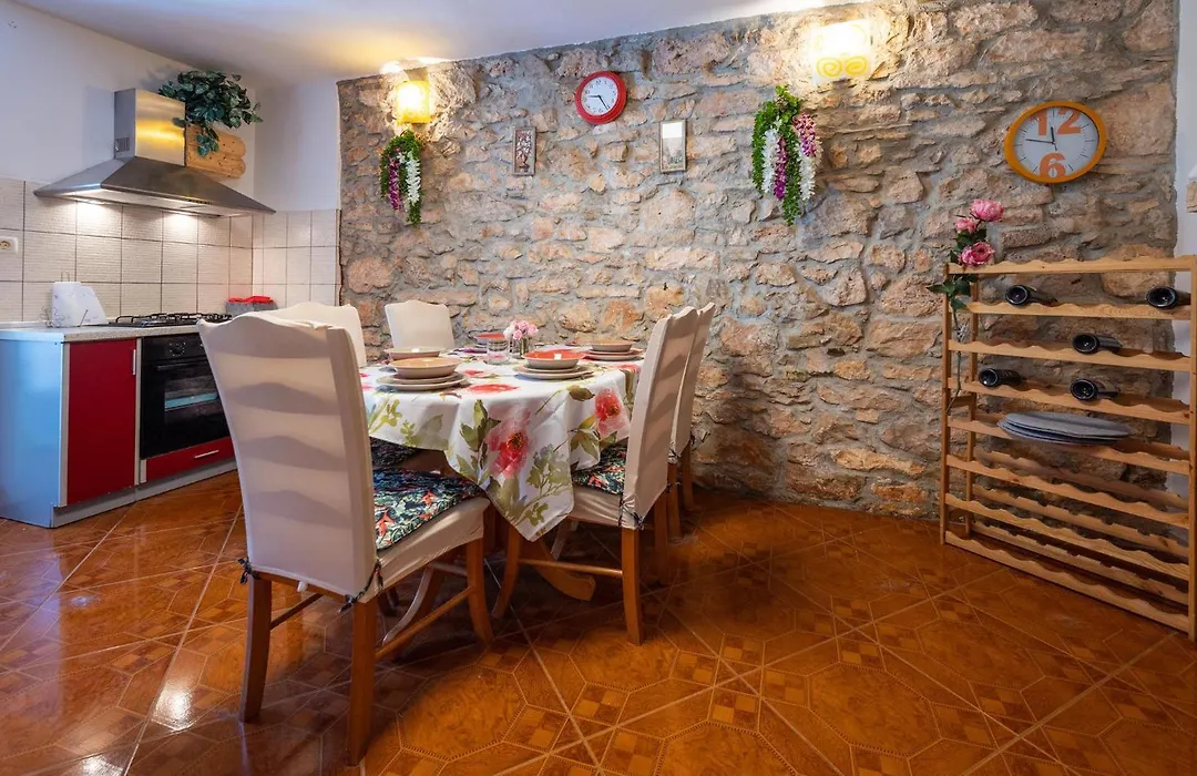 Two-Bedroom Holiday Home In Pula-1