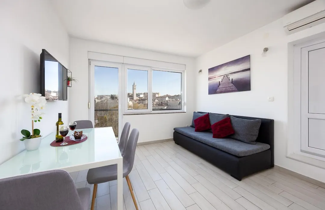 Ancora Center Apartment-1