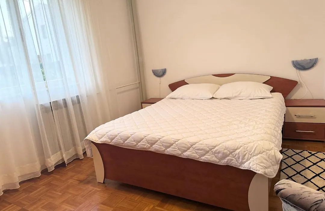 Apartments Nives-1