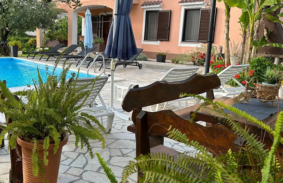 Apartments Mandic-1