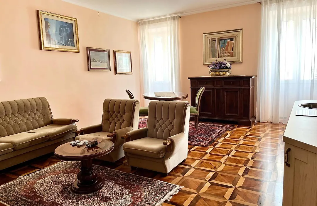 Apartments Casa Menis-1