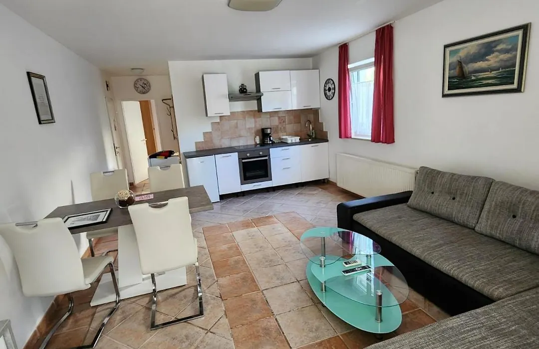 Apartmenthaus Fa-1