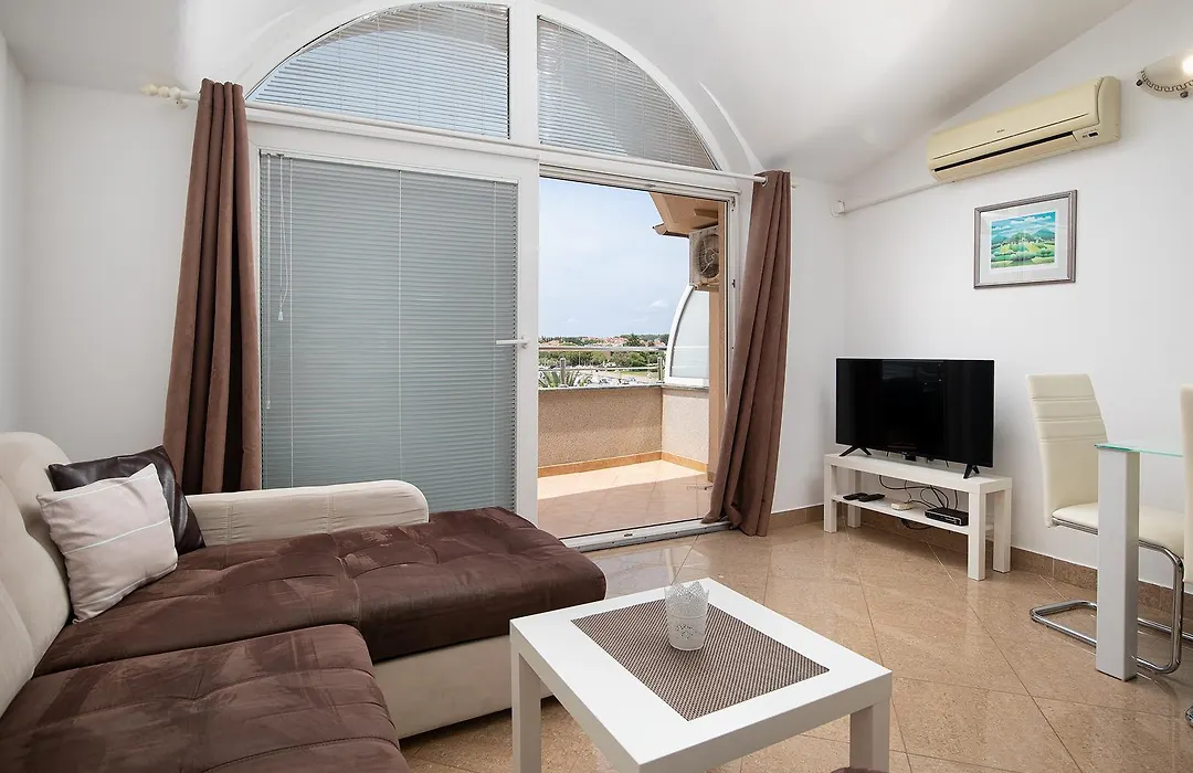 Panorama Apartments-1