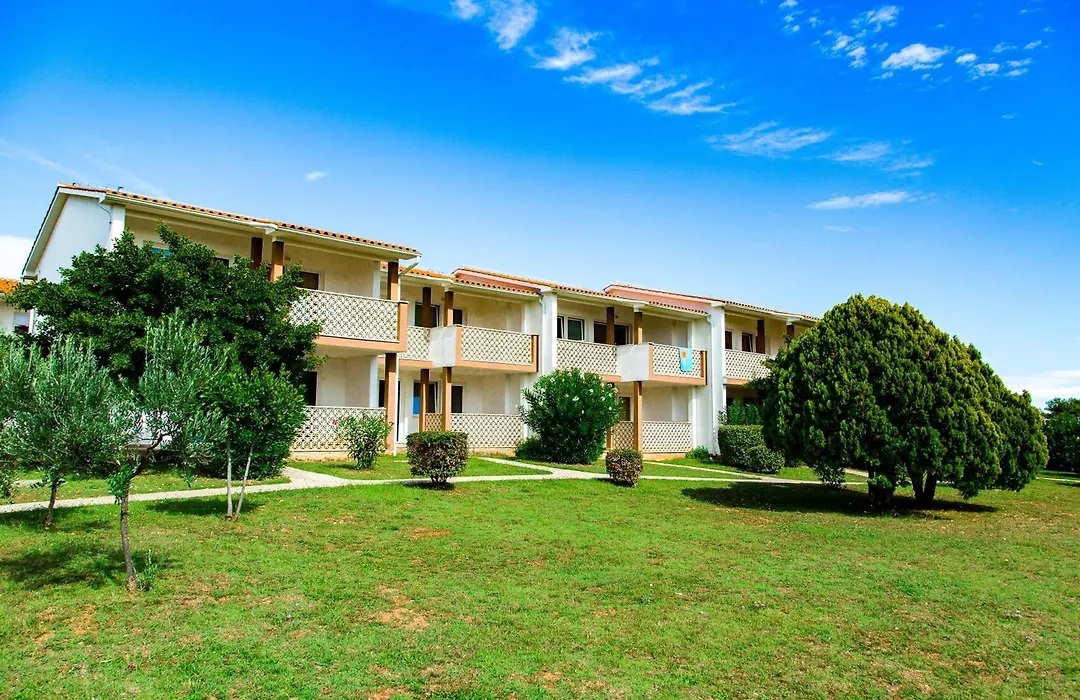 Kazela Apartments-1