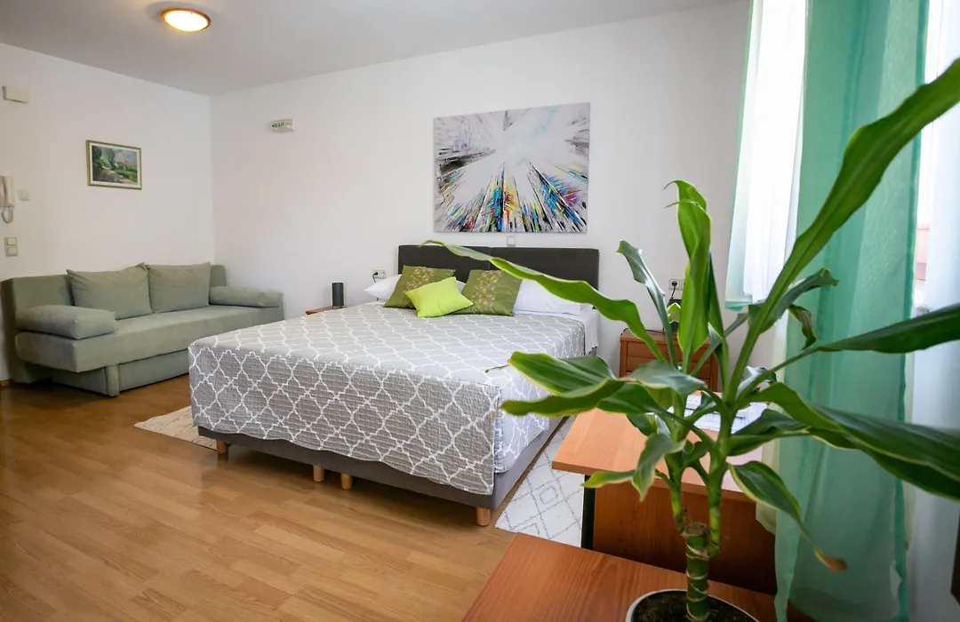 Villa Confort Exclusive-1