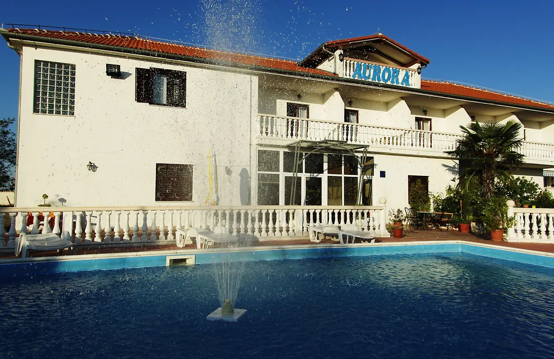 Hotel Aurora-1