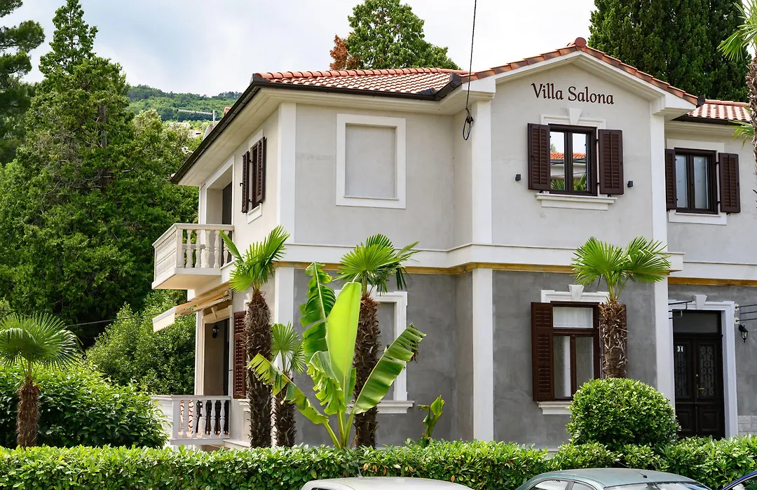 Apartments Villa Salona-1