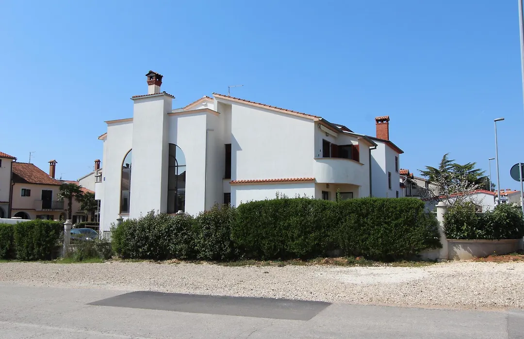 Rooms&Apartment Luana-1