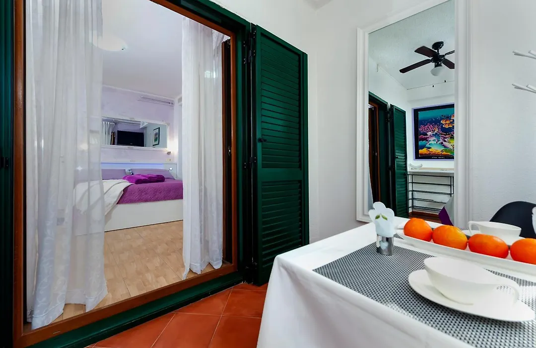 Apartments And Room Villa Dea Adults Only-1