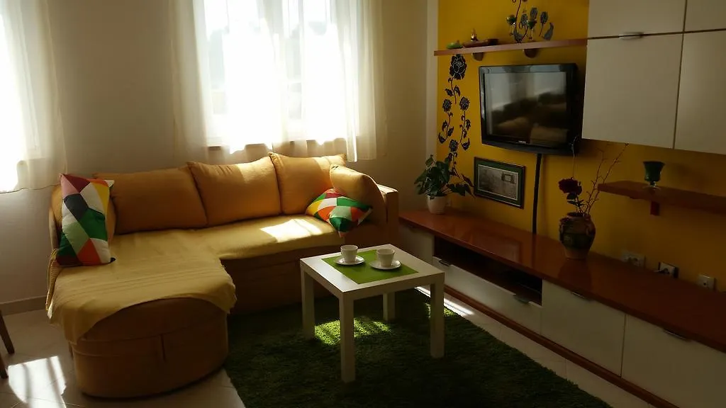 Apartment Mihaela-1