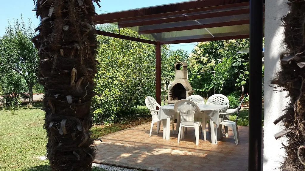 Apartments Lana-1