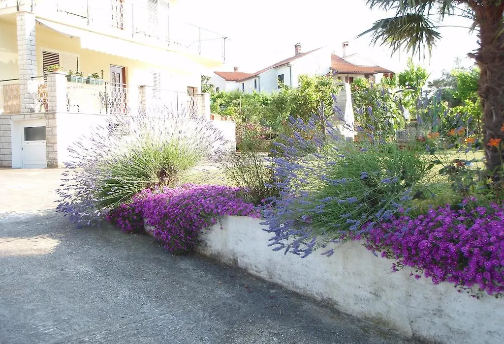 Guest House Jasmin-1
