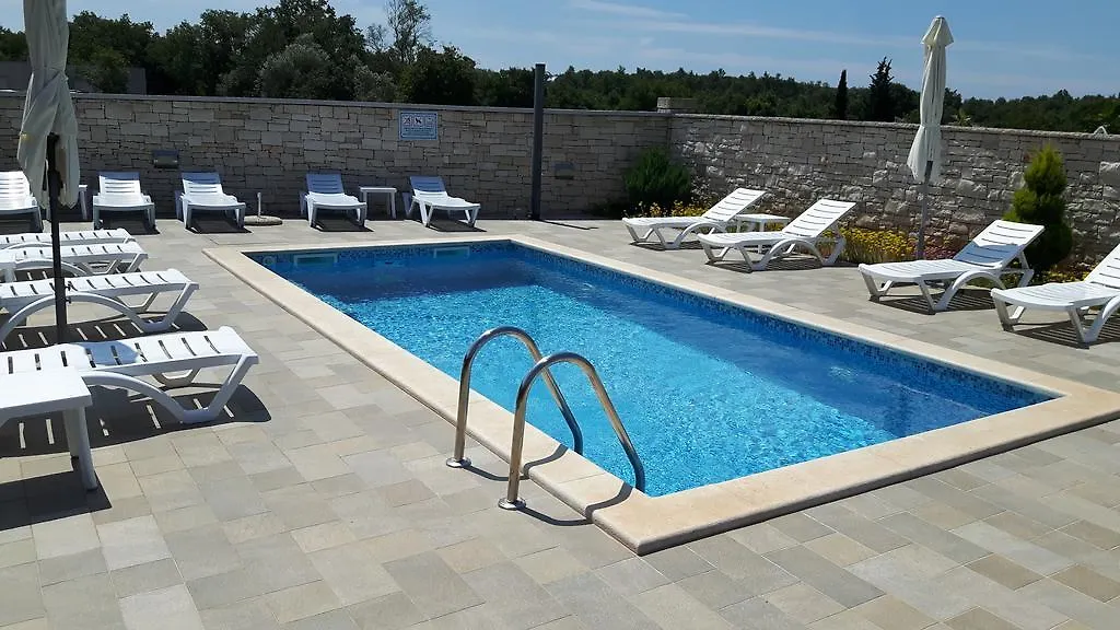 Apartments & Rooms Villa Adamovic-1