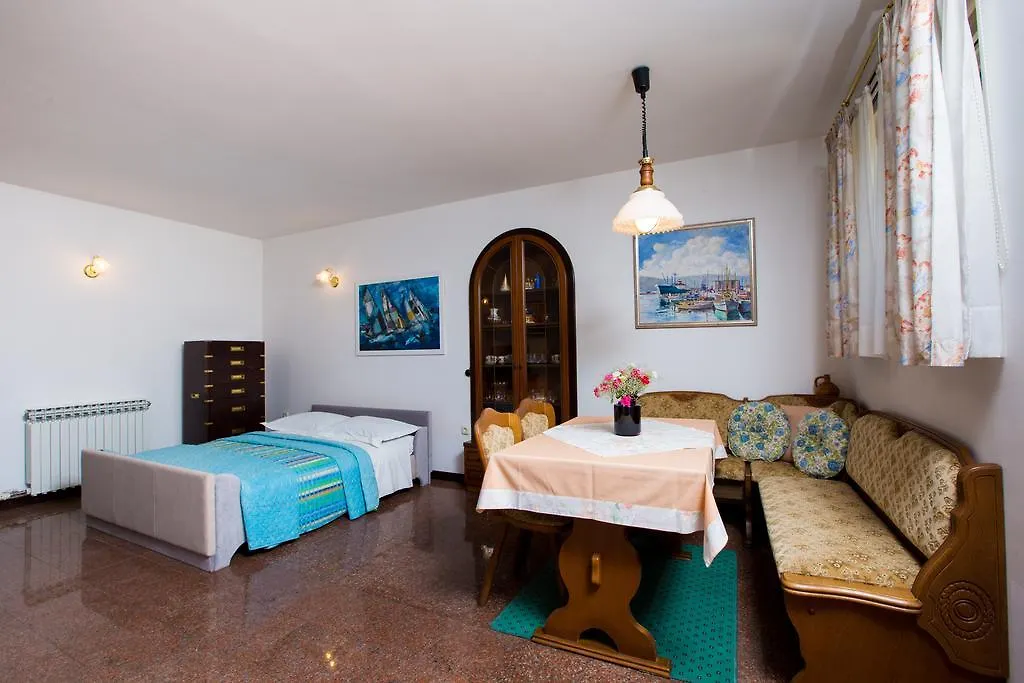 Apartment Dolores-1