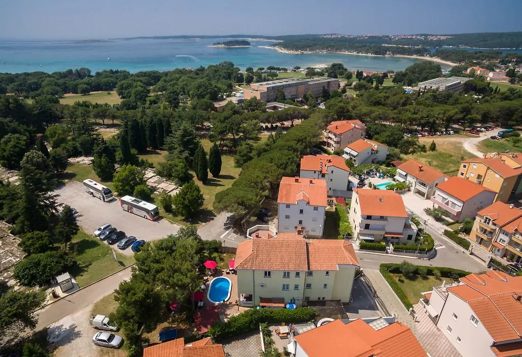 Apartments Dora-1